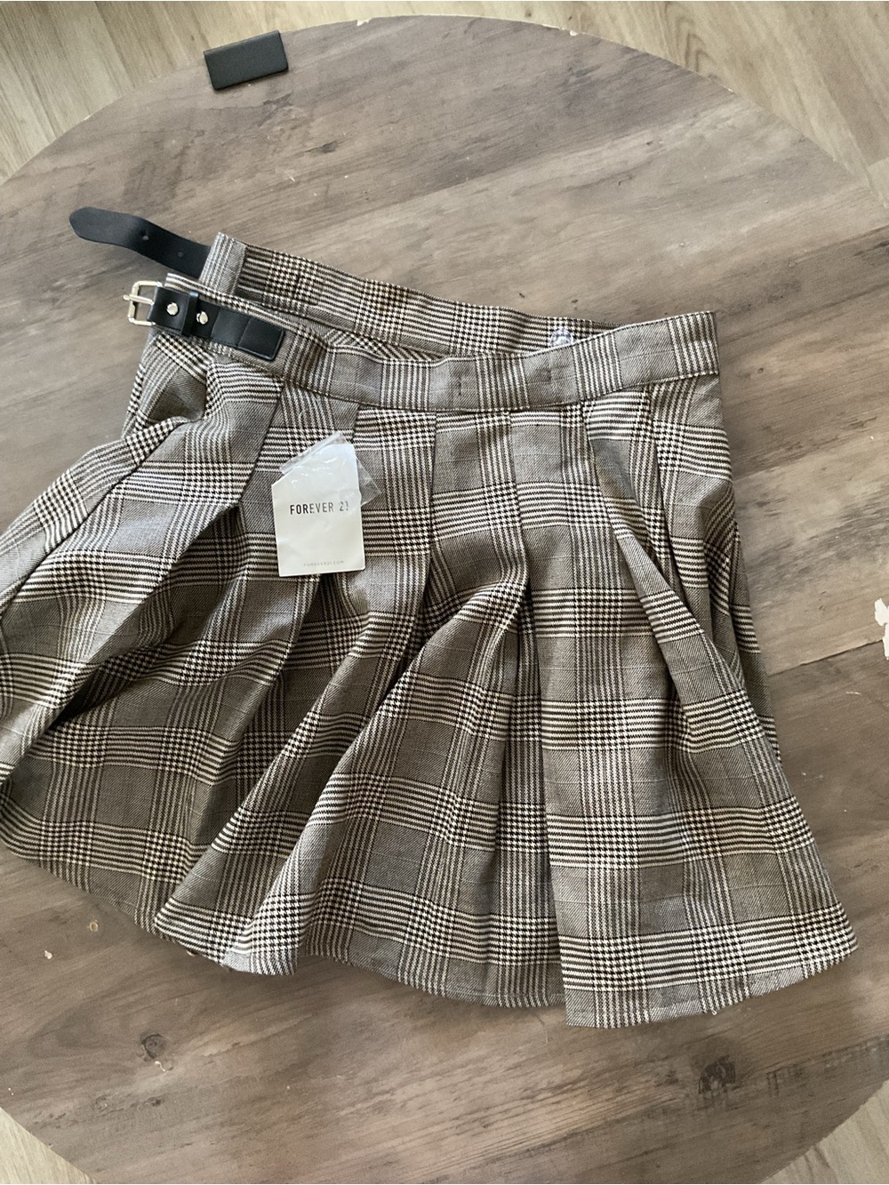 Forever 21 Gray Plaid Pleated Skirt - Picture 5 of 6